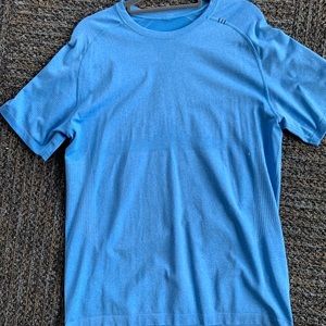 Lululemon Metal Vent SS